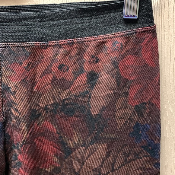 Zara Pants - Picture 5 of 9